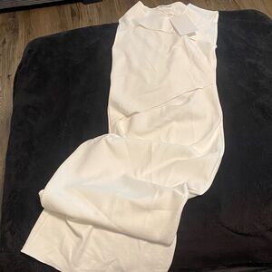 Zara Ivory Sleeveless Gown